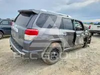 2013 Toyota 4 RUNNER photo