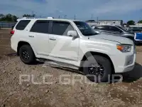 2013 Toyota 4 RUNNER фото