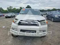 2013 Toyota 4 RUNNER photo