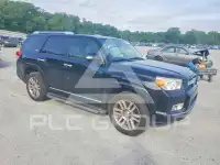 2013 Toyota 4 RUNNER photo
