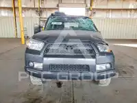 2013 Toyota 4 RUNNER фото