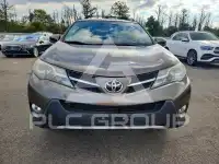 2013 Toyota RAV4 photo