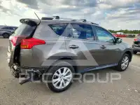 2013 Toyota RAV4 photo