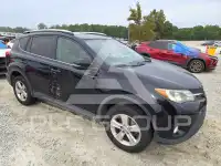 2013 Toyota RAV4 photo