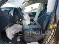 2013 Toyota RAV4 фото