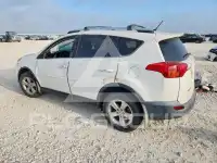 2013 Toyota RAV4 photo