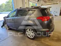 2013 Toyota RAV4 photo