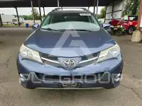 2013 Toyota RAV4 photo