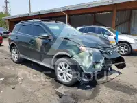 2013 Toyota RAV4 photo