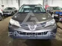 2013 Toyota RAV4 photo