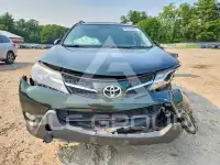2013 Toyota RAV4 photo
