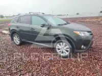 2013 Toyota RAV4 photo
