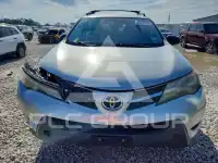 2013 Toyota RAV4 фото