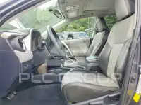 2013 Toyota RAV4 photo