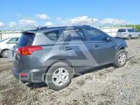 2013 Toyota RAV4 photo