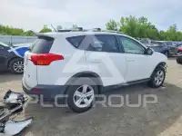 2013 Toyota RAV4 photo