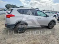 2013 Toyota RAV4 photo