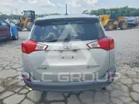 2013 Toyota RAV4 photo