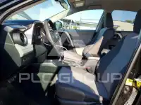 2013 Toyota RAV4 photo