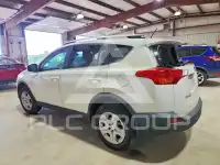 2013 Toyota RAV4 photo