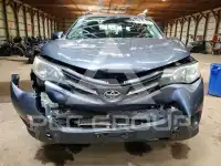 2013 Toyota RAV4 фото