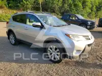 2013 Toyota RAV4 photo