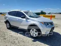2013 Toyota RAV4 photo
