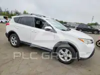 2013 Toyota RAV4 photo