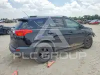 2013 Toyota RAV4 photo