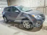 2013 Toyota RAV4 photo