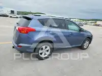 2013 Toyota RAV4 photo