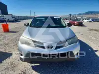 2013 Toyota RAV4 photo