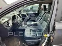 2013 Toyota RAV4 photo