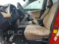 2013 Toyota RAV4 photo