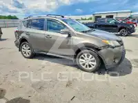 2013 Toyota RAV4 фото