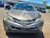 2013 Toyota RAV4 фото