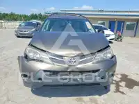 2013 Toyota RAV4 photo