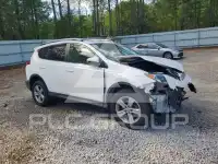 2013 Toyota RAV4 photo
