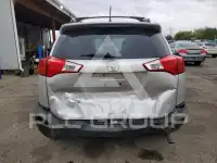 2013 Toyota RAV4 фото
