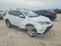 2013 Toyota RAV4 photo
