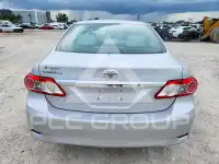 2013 Toyota COROLLA photo