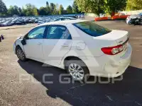2013 Toyota COROLLA фото
