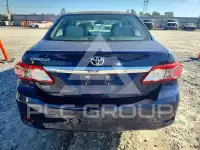 2013 Toyota COROLLA фото