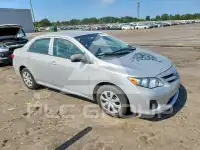 2013 Toyota COROLLA фото