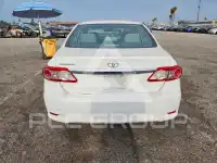 2013 Toyota COROLLA photo