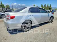 2013 Toyota COROLLA фото