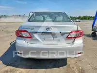 2013 Toyota COROLLA фото