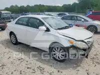 2013 Toyota COROLLA фото