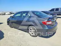 2013 Toyota COROLLA фото