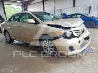 2013 Toyota COROLLA фото